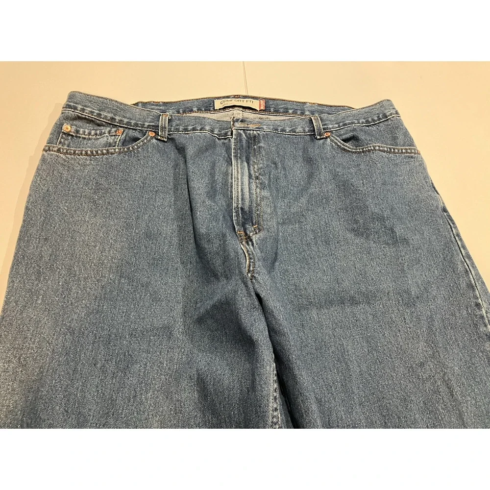Levi's 560 Mens 44x30 (Fits 42x29) Comfort Fit Medium Wash 100% Cotton Jeans Y2K